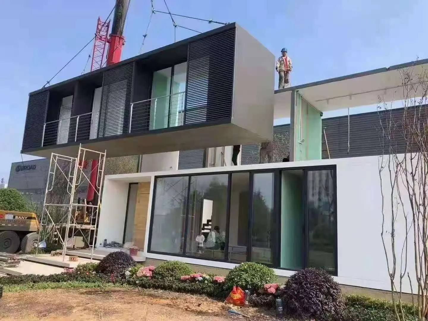 High Quality Light Steel Villa – Steel frame modualr modern design prefabricated house .  – HK prefab