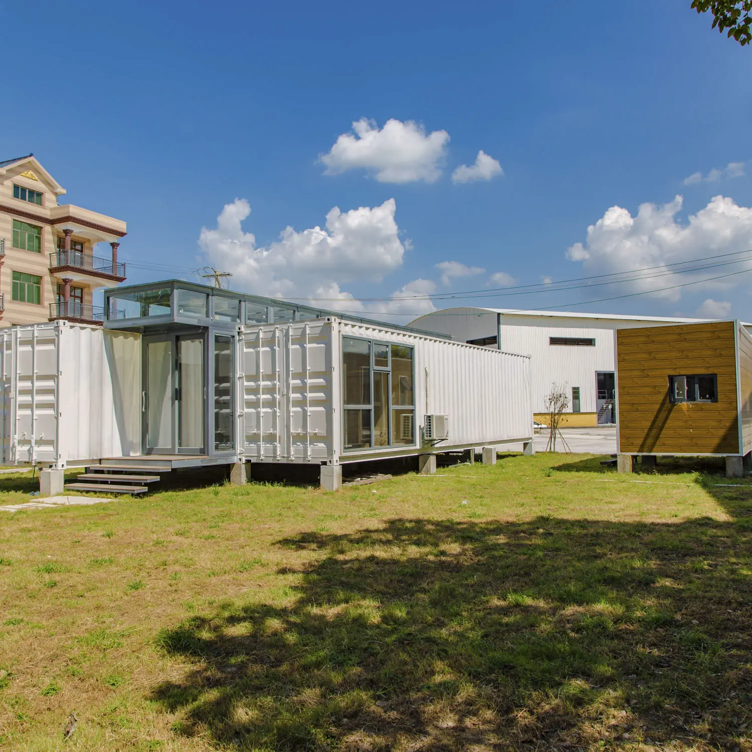 Well-designed U Shaped Container Home Plans - Modern luxury two bedrooms container house powered by solar panel .  – HK prefab